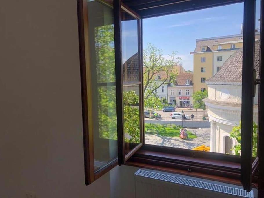 Paraderma Apartment Im Zentrum Baden Bei Wien المظهر الخارجي الصورة